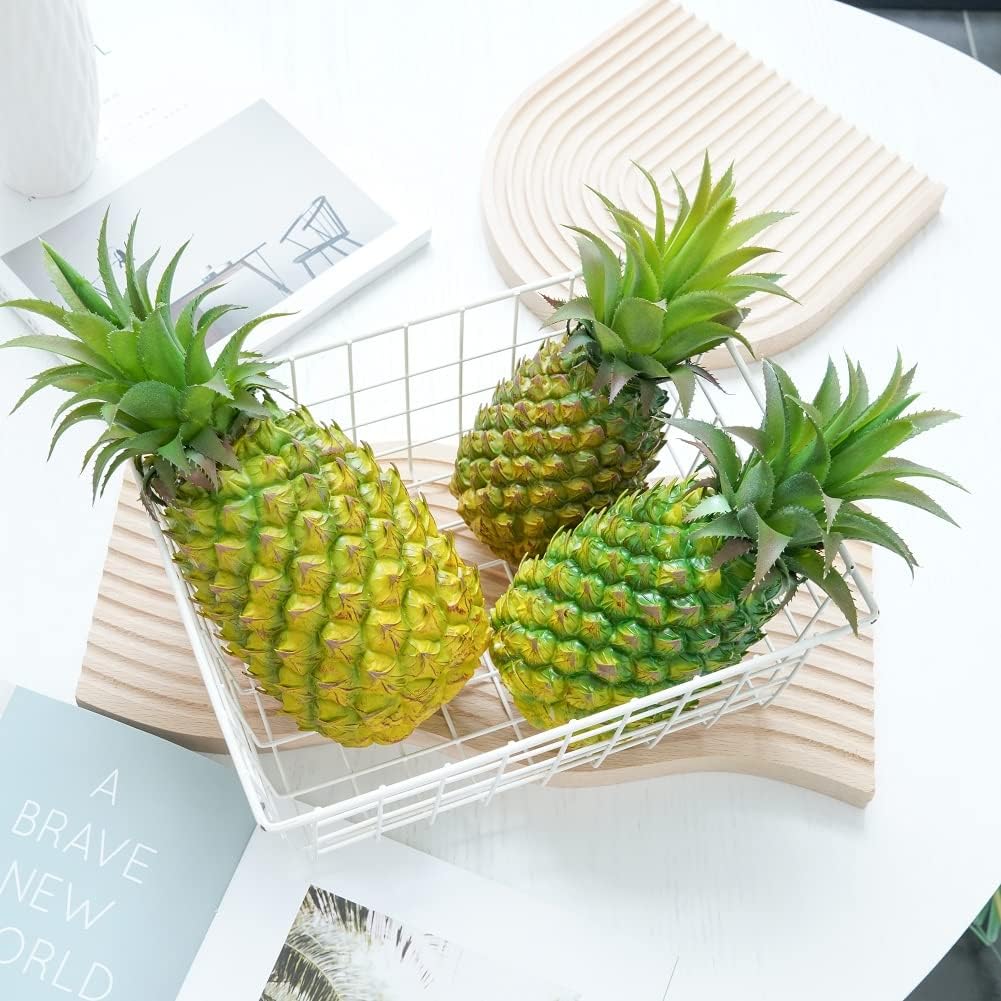 QIRMIZI Artificial Pineapple -Simulated Fruit Decoration, Lifelike Fake Fruit Model, Perfect for Home Decor, Kitchen, Party & Photography Prop – Realistic & Eco-Friendly,Green Meduim