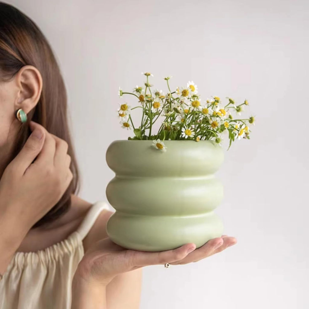 Ceramic Plant Pot Indoor, 6.5 Inch Flower Pot with Drainage Hole, Tiered Bubble Design Ceramic Planter for Home & Office Decor (Green)