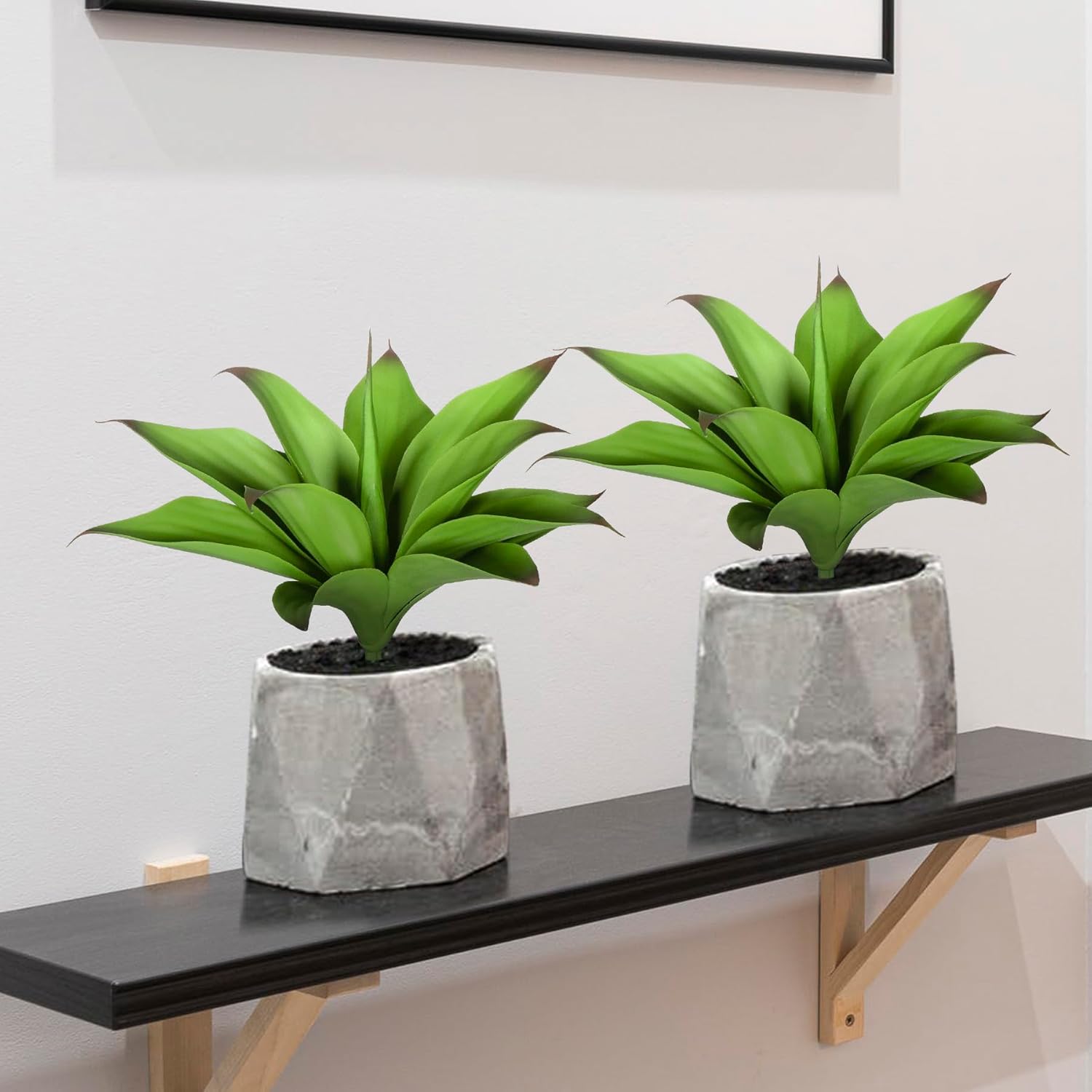 Artificial Agave Plants, UV Resistant Fake Agave Planters for Indoor and Outdoor Decorating Artificial Plants for Outdoors Fake Plants (2Pack, 12.6") Green