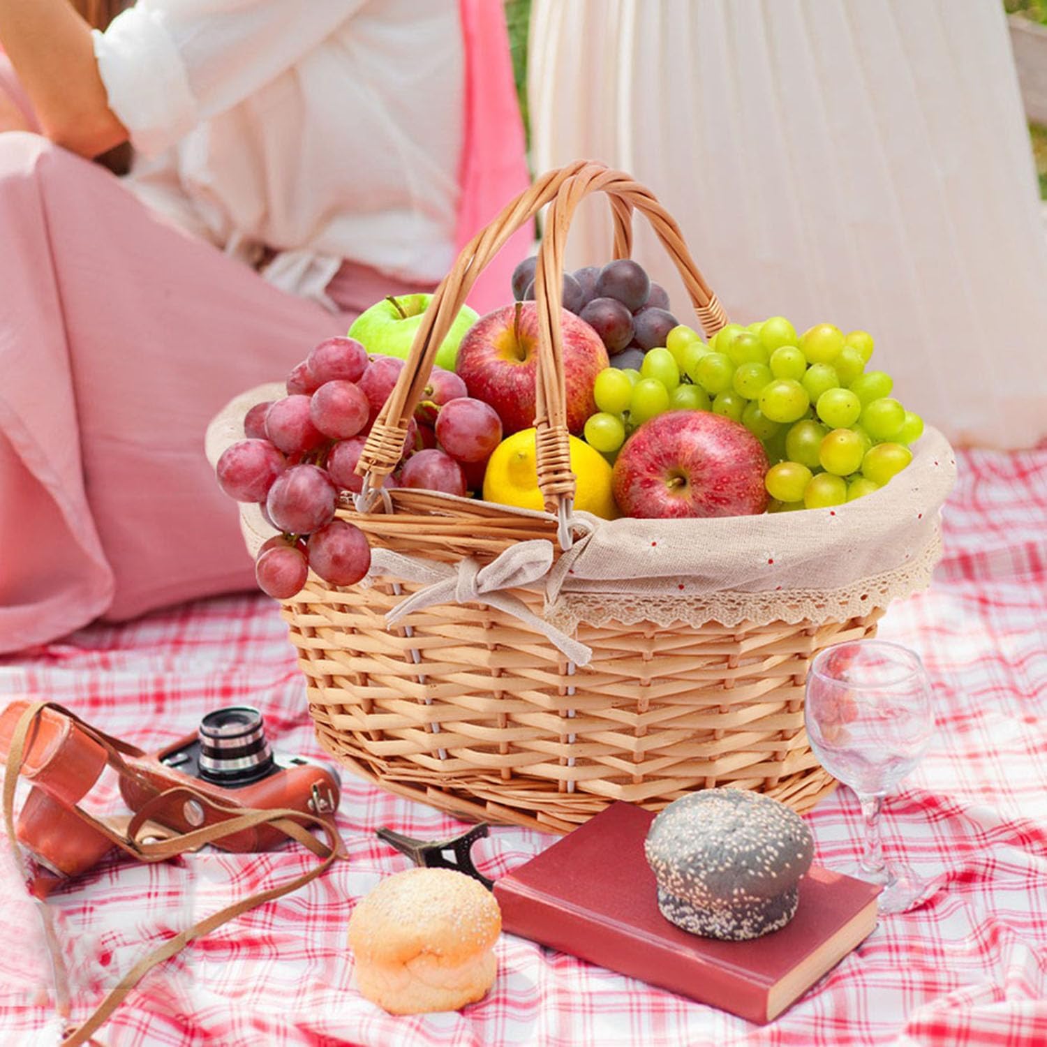 Natural Wicker Basket with Linen Lining, 14 Inch Large Wicker Woven Picnic Basket with Handle for Picnic, Camping, Outdoor Party