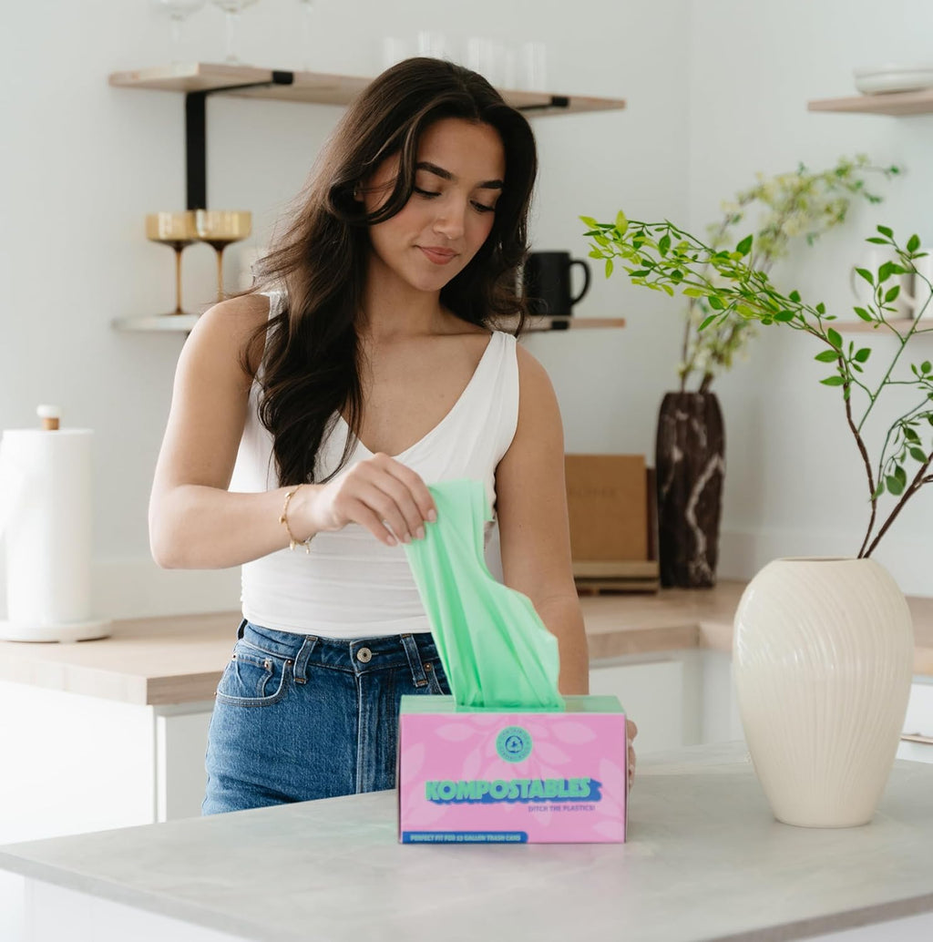 BPI 100% Home Compostable Kitchen Trash Bags, 13 Gallon 1.5 Mil Heavy Duty Unscented Plant Based Bags w/Handles, Tall Biodegradable Garbage, Compost & Food Scrap Waste Can Liners, 35 Ct