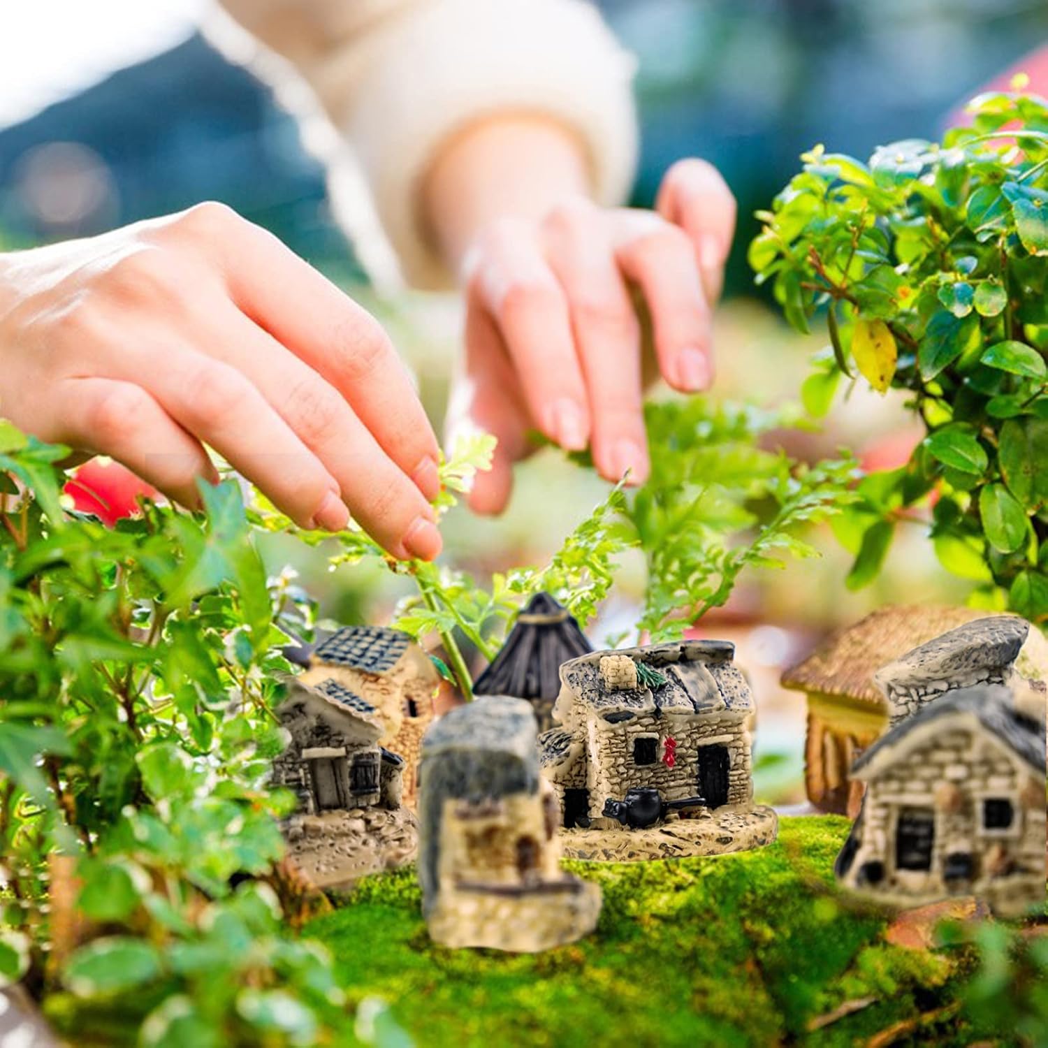 8 PCS Mini House Figurines, Miniature Village Hut Figurine, Fairy Garden Cottage Ornaments Accessories for DIY Bonsai, Succulent Planting, Terrarium, Flower Pot Decor