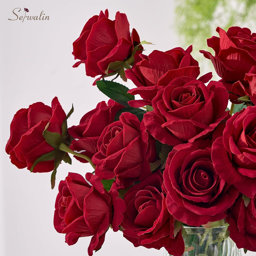 Serwalin 50pcs Artificial Red Roses, 4'' Velvet Flower Head Fake Rose Bulk, Real Touch Silk Roses Realistic Bouquet Long Stems Wedding Home Decor and Table Centerpiece