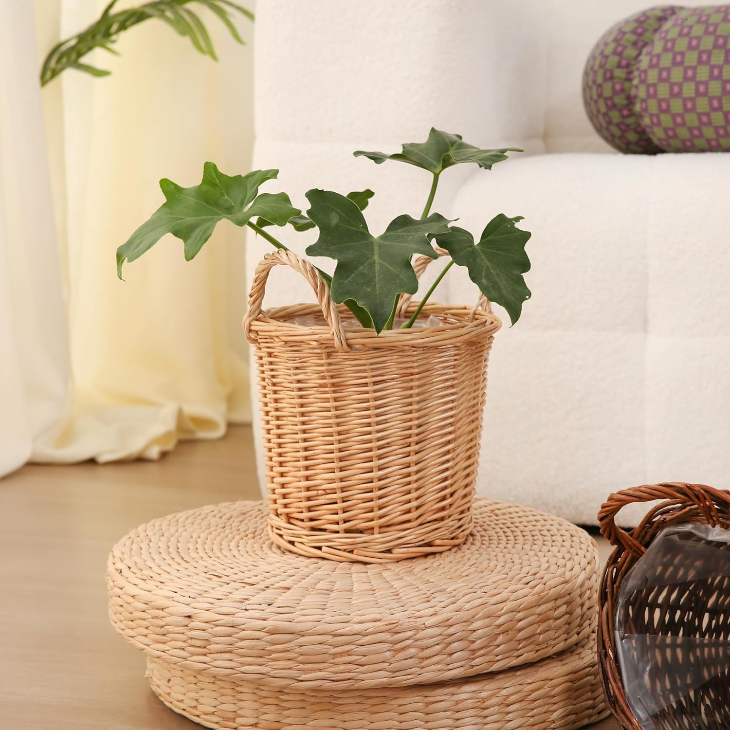 Handwoven Wicker Planter Basket with Waterproof Liner – Natural Yellow Decorative Flower Pot Holder for Indoor Use - Small Size (Inner Top Ø 7", Inner Height 5.9")