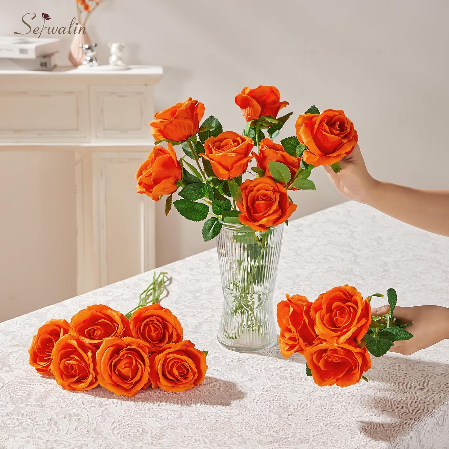Serwalin 30pcs Artificial Roses Flowers, Orange Fake Roses with Long Stems Realistic Silk Roses for Wedding Bridal Bouquet Arrangement Centerpieces Party Home Decor