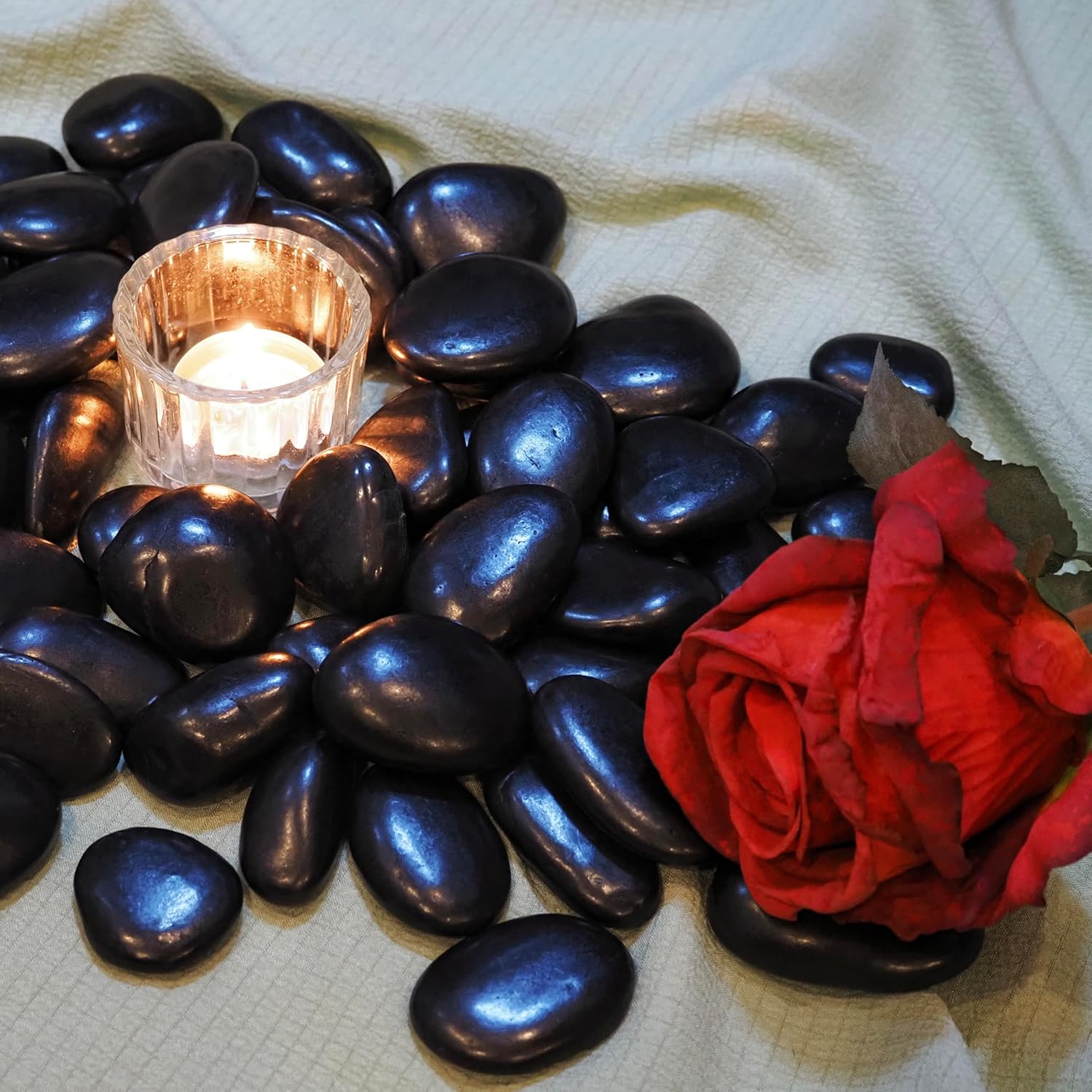 5lbs River Rocks, 1-2Inch Decorative Ornamental Natural Pebbles for Garden Couryard Landscaping Stones, Gravel Filler for Fish Tank,Vases,Home Decor,Aquariums,Animal Habitat, Black