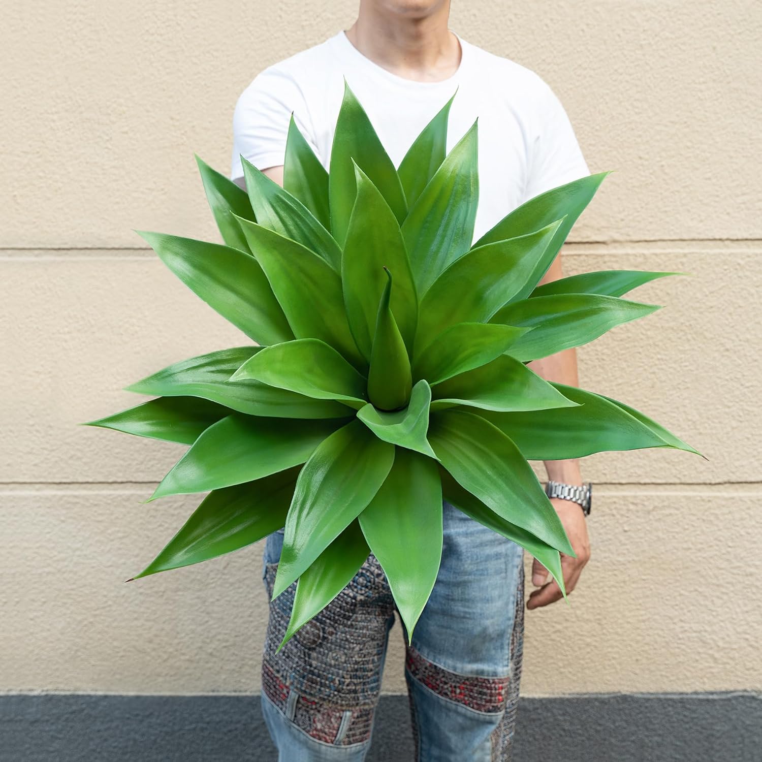 Artificial Agave Plants,Large UV Resistant Fake Agave Planters for Indoor and Outdoor Decorating Artificial Plants for Outdoors Fake Plants(1Pack, 28")