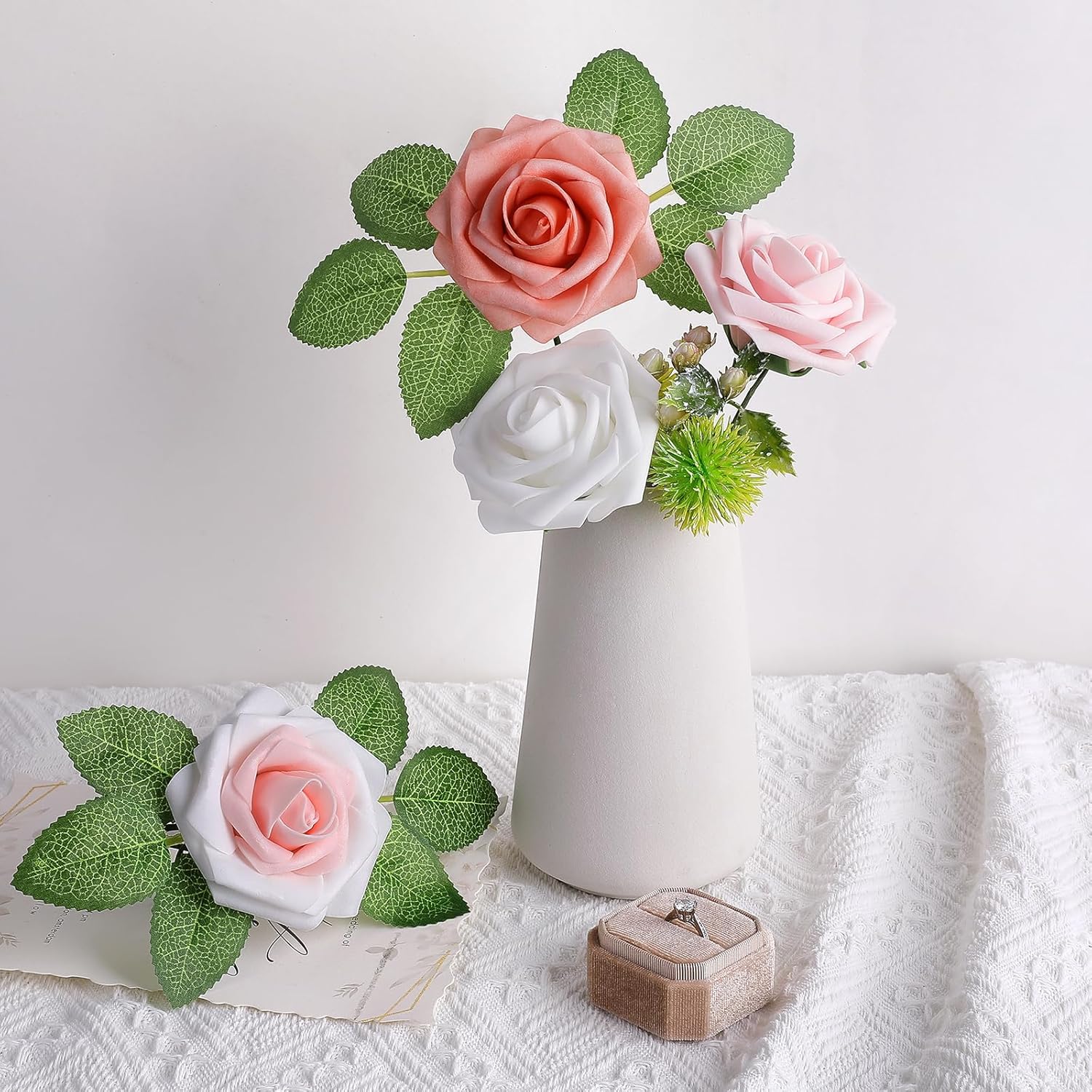 AmyHomie 25pcs Real Looking Artificial Shades of Blush Roses w/Stem for DIY Wedding Bouquets Centerpieces Arrangements Party Baby Shower Home Decorations