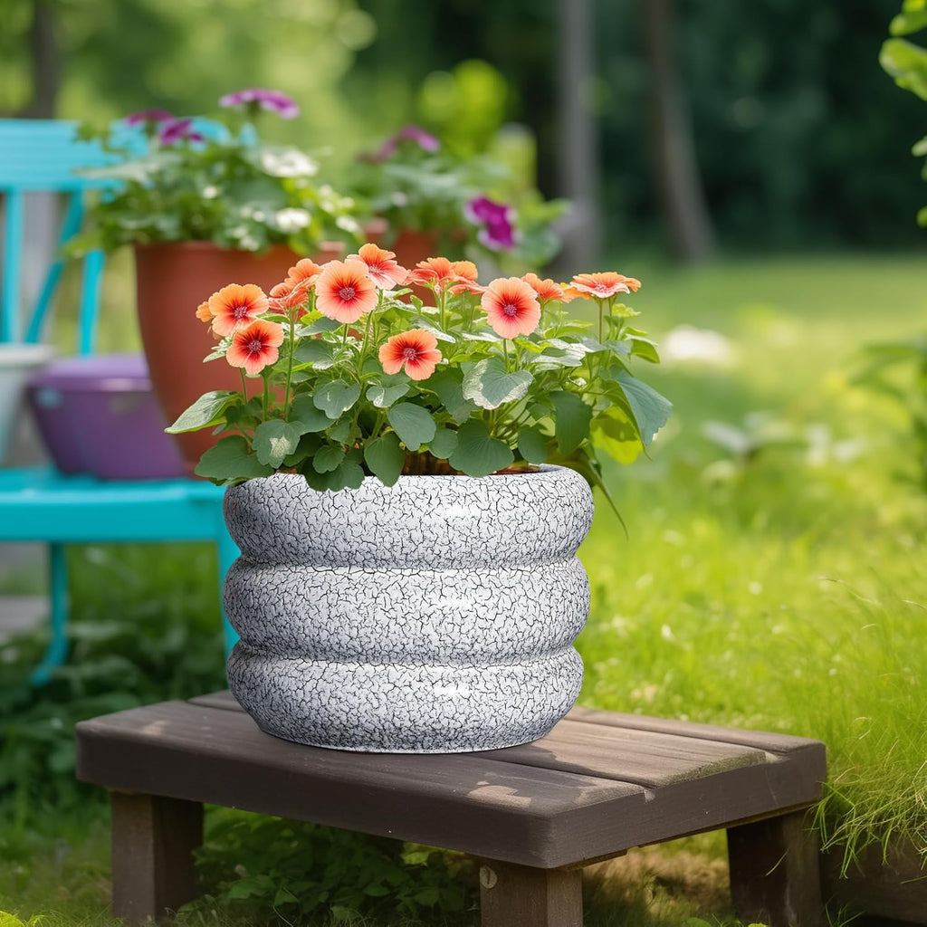 SQOWL Ceramic Planter - 10 Inch Ceramic Plant Pot Indoor, Round Planter with Drainage Hole, Modern Flower Pots Outdoor, Home Living Room Garden Decor, Gardening Gifts, Black and White