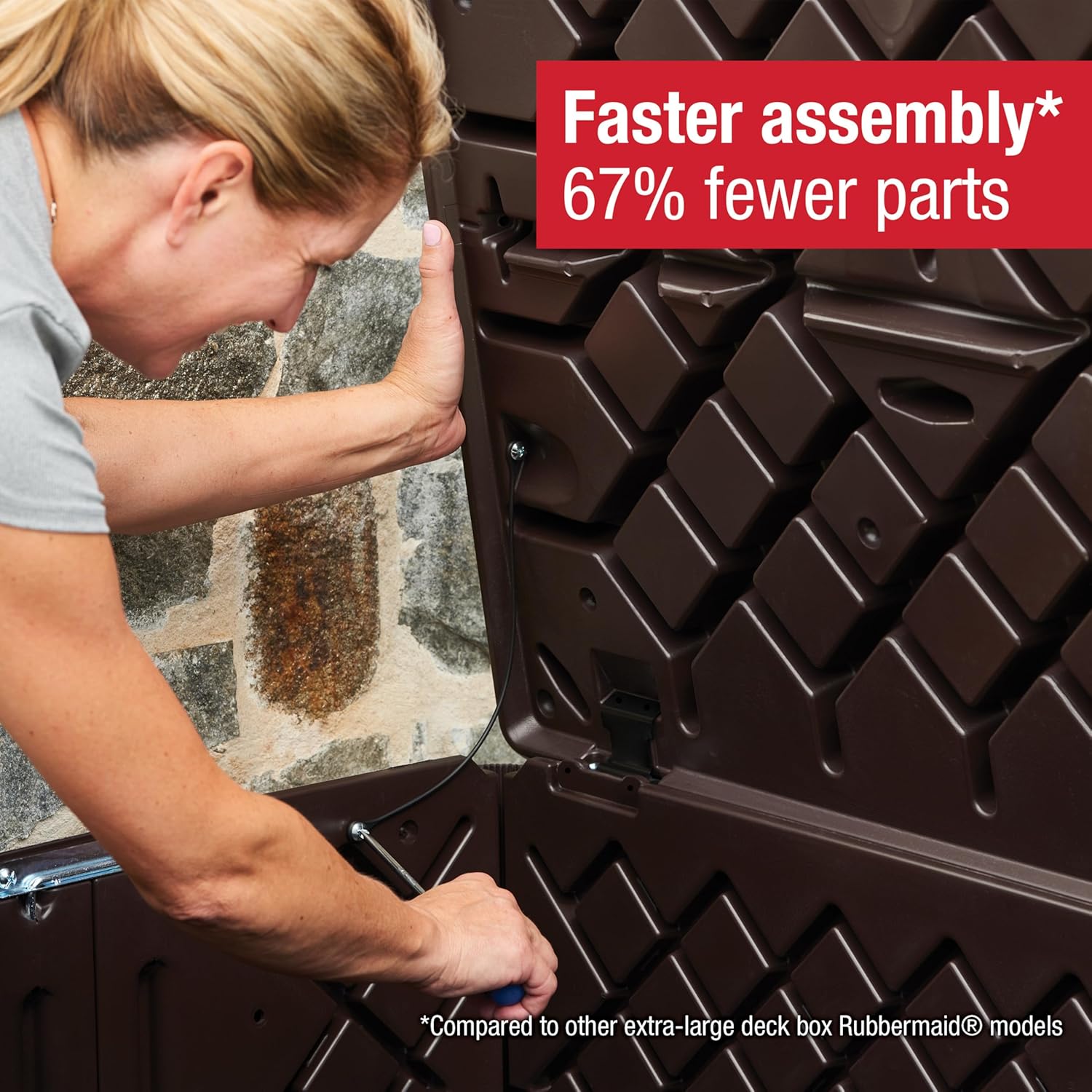 Rubbermaid Extra Large Resin Outdoor Storage Deck Box (134 Gal), Weather Resistant, Brown, Deck Organization for Home/Backyard/Pool Chemicals/Toys/Garden Tools/Porch/Patio Cushions