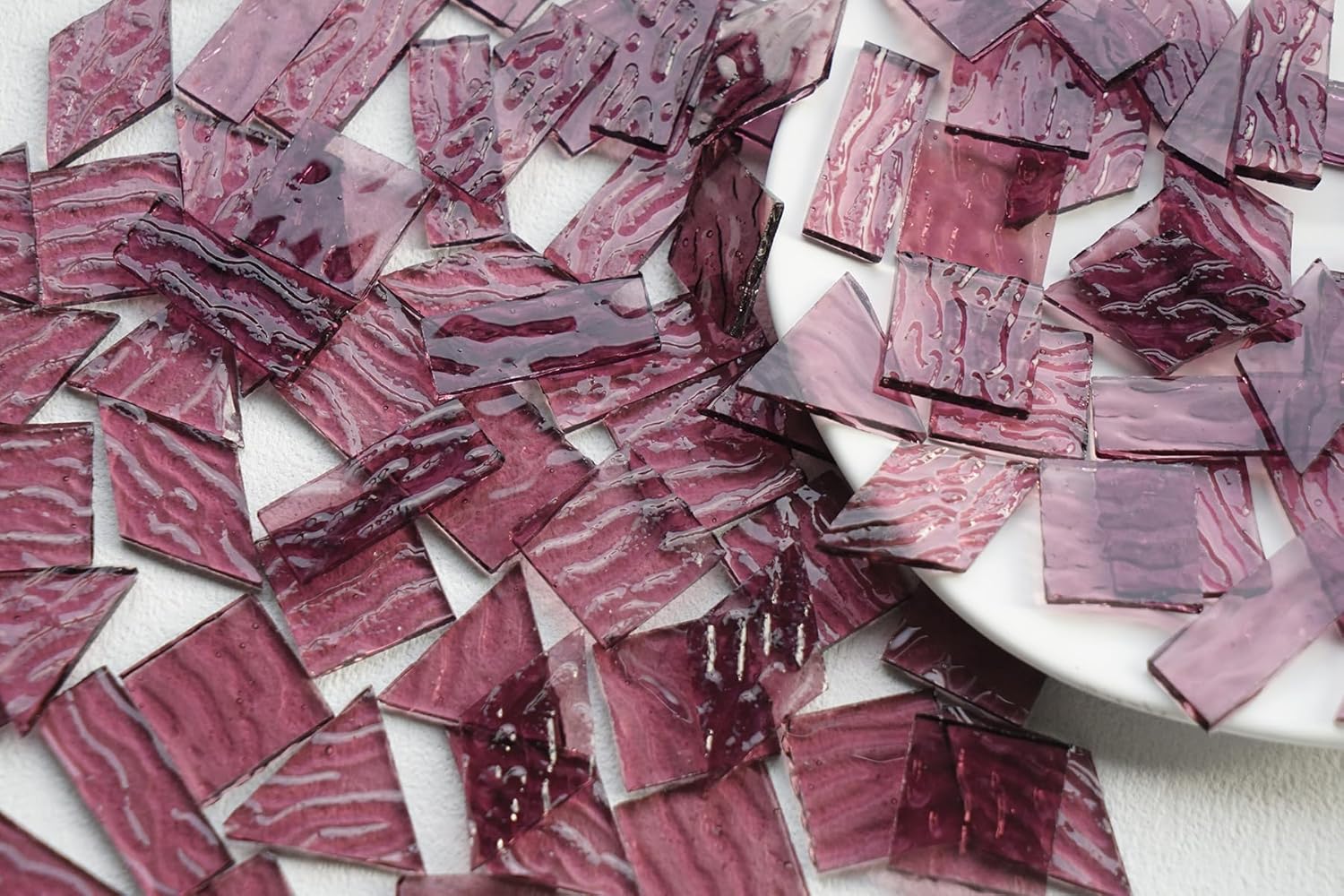 200G Large Size Transparent Glass Mosaic Tiles for Crafts, 4 Shapes Textured Cathedral Stained Glass Mosaic Pieces for Mosaic Art Decor, Mauve
