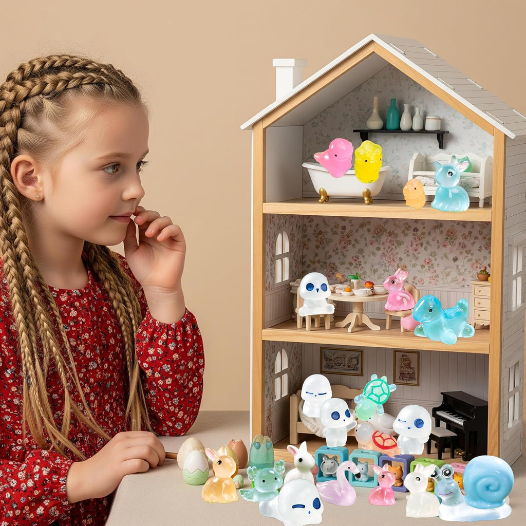 115 Pcs Glow-in-Dark Mini Resin Animals Miniature Animals Figurines Tiny Little Glow in Dark Small Animal Figures to Hide Mini Animals Micro Landscape Ornaments Fairy Garden Accessories