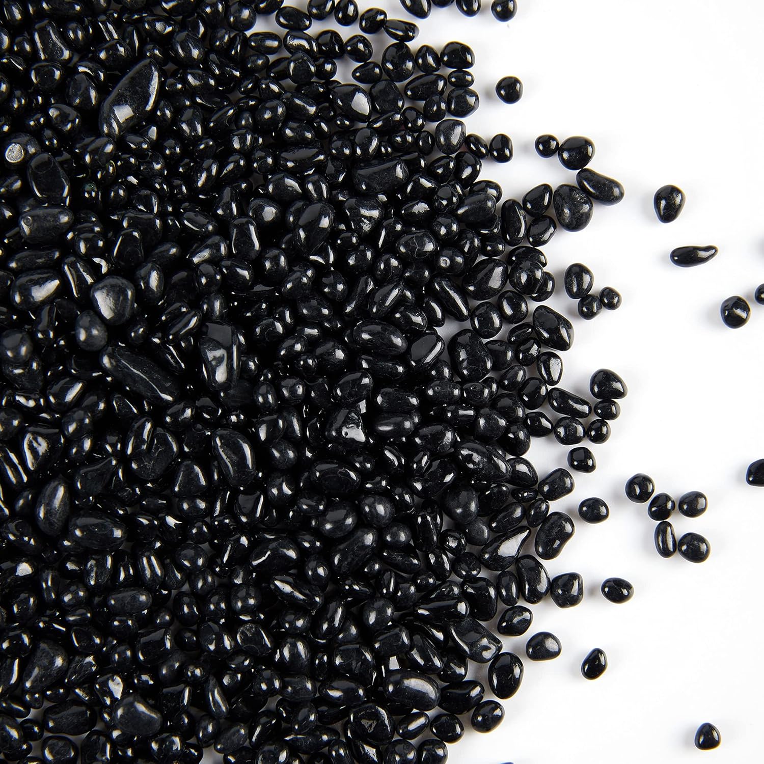 TWINKLING High Luster Round Fire Glass Stones,Glass Marbles Pebbles,Glass Beads Gems for Fire Pit Vase Fillers Crafts Aquarium Garden Decoration,3-6mm,1-Pound Jar (Black)