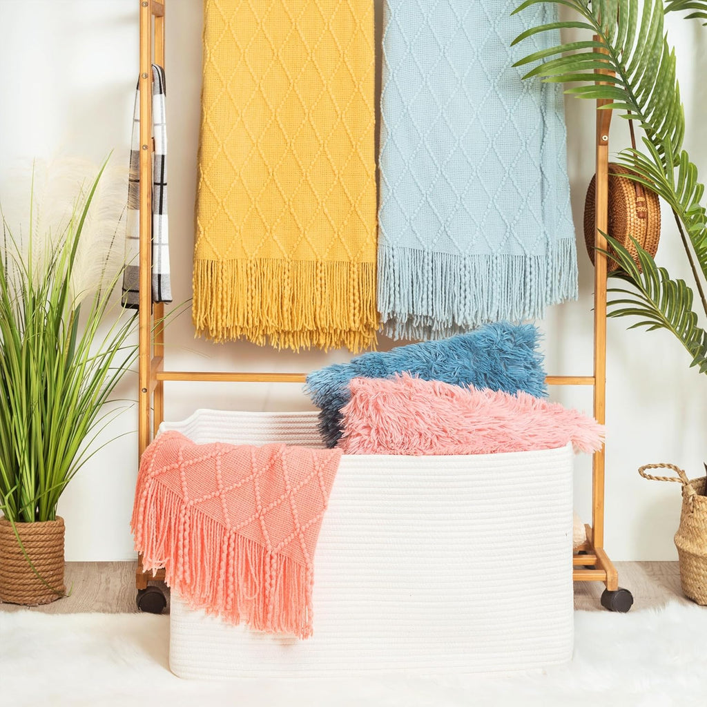 MINTWOOD Design 22in Extra Large Blanket Basket Holder Living Room, Rectangle Rope Woven Storage Basket with Handles for Laundry, Pool Towels, and Shoes, Dog Toy Organizer Bin Box, Creamy White