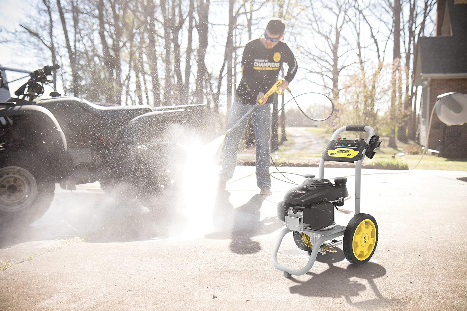 Champion Power Equipment 3000-PSI 2.3-GPM Low Profile Gas Pressure Washer with Honda Engine
