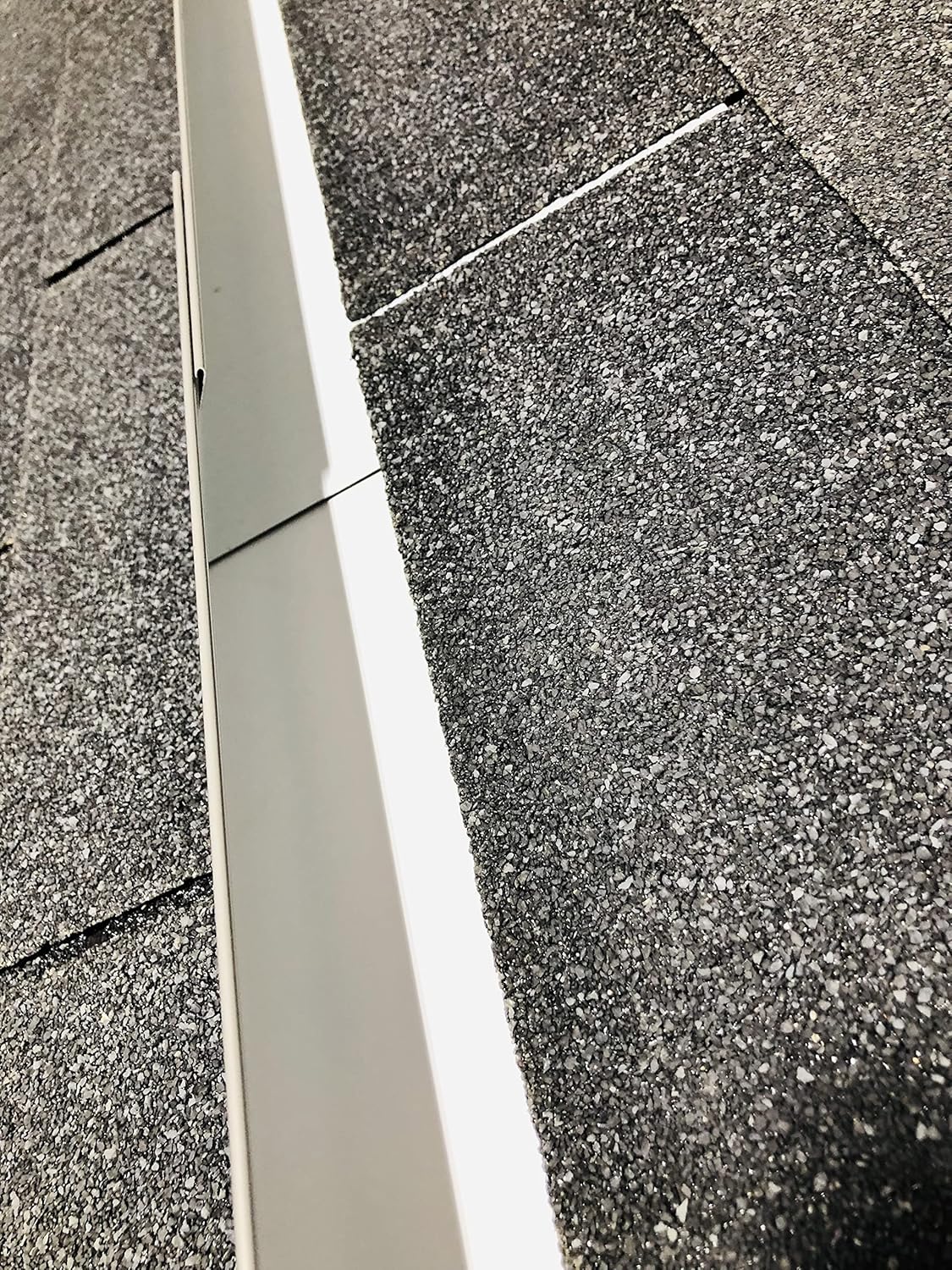 EAGLE 1- Shingle Roof Rain Diverter 40 Inches Long- 26 Gauge Material- Easy to Install- Includes Stainless Steel Nails (2, Charcoal Grey)